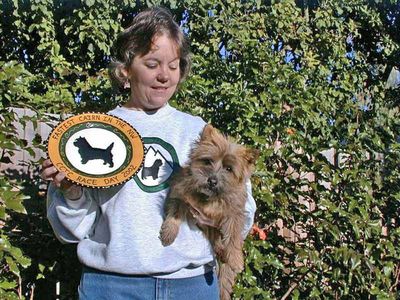 Echo and Peggy with trophy plate